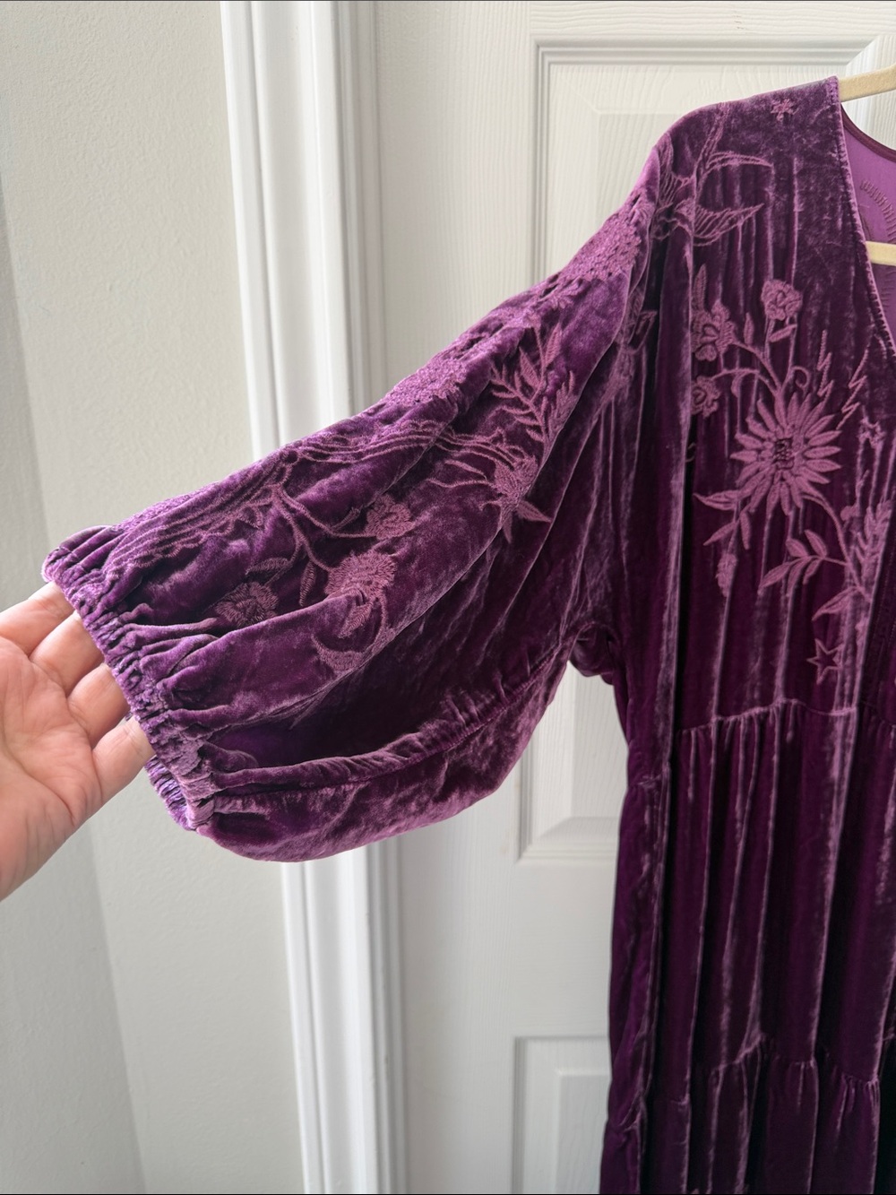 NWT Johnny Was Plum Velvet Embroidered V-Neck Maxi Dress - Picture 4 of 6